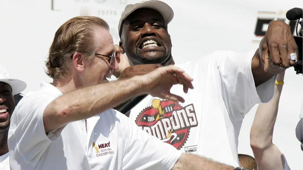 Shaquille O'Neal我去麦当劳吃完汉堡，然后还能打爆你们！奥尼尔：“
