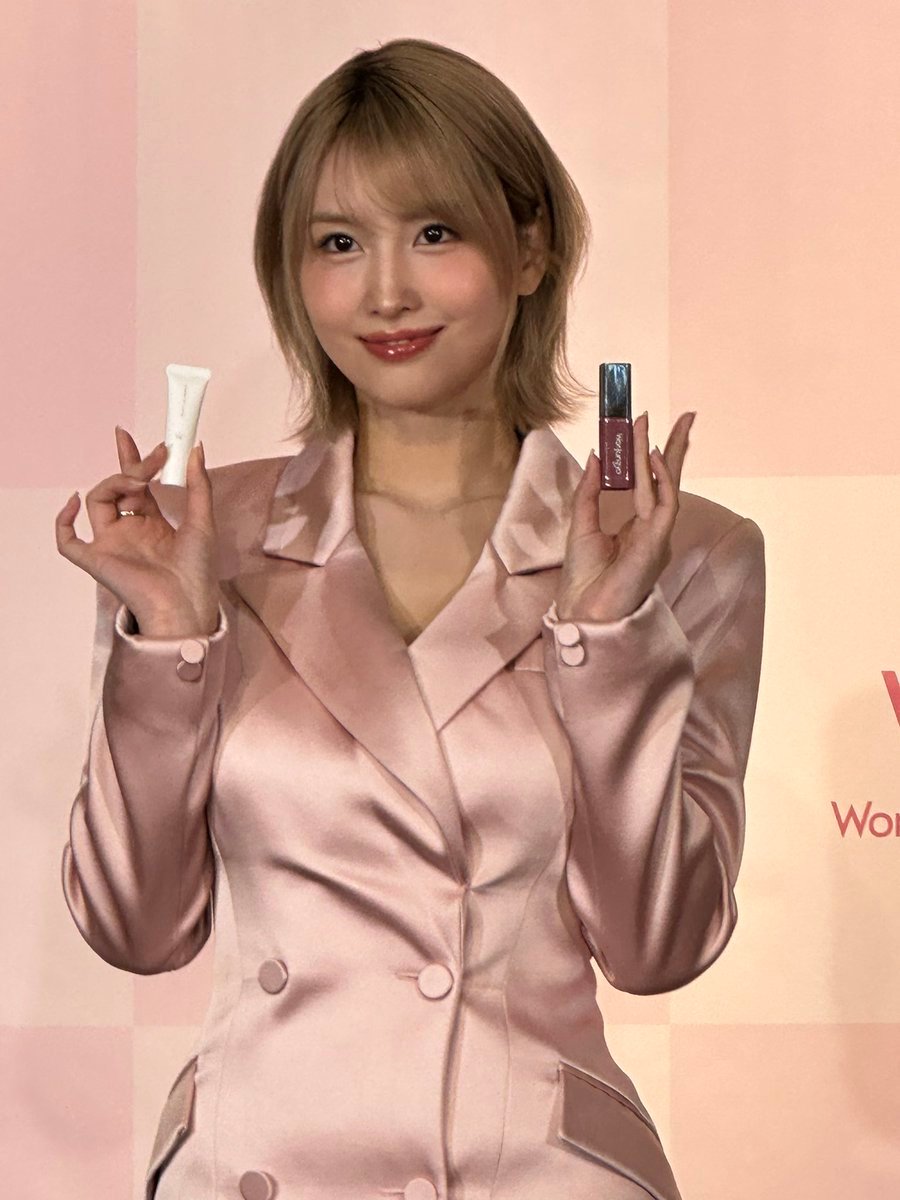 眼睛亮亮的🥺 