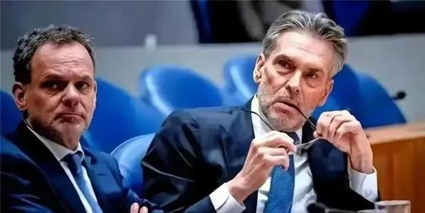 荷兰强夺安世半导体自食恶果，客户集体“用脚投票”力挺闻泰科技
——政治干预难改产