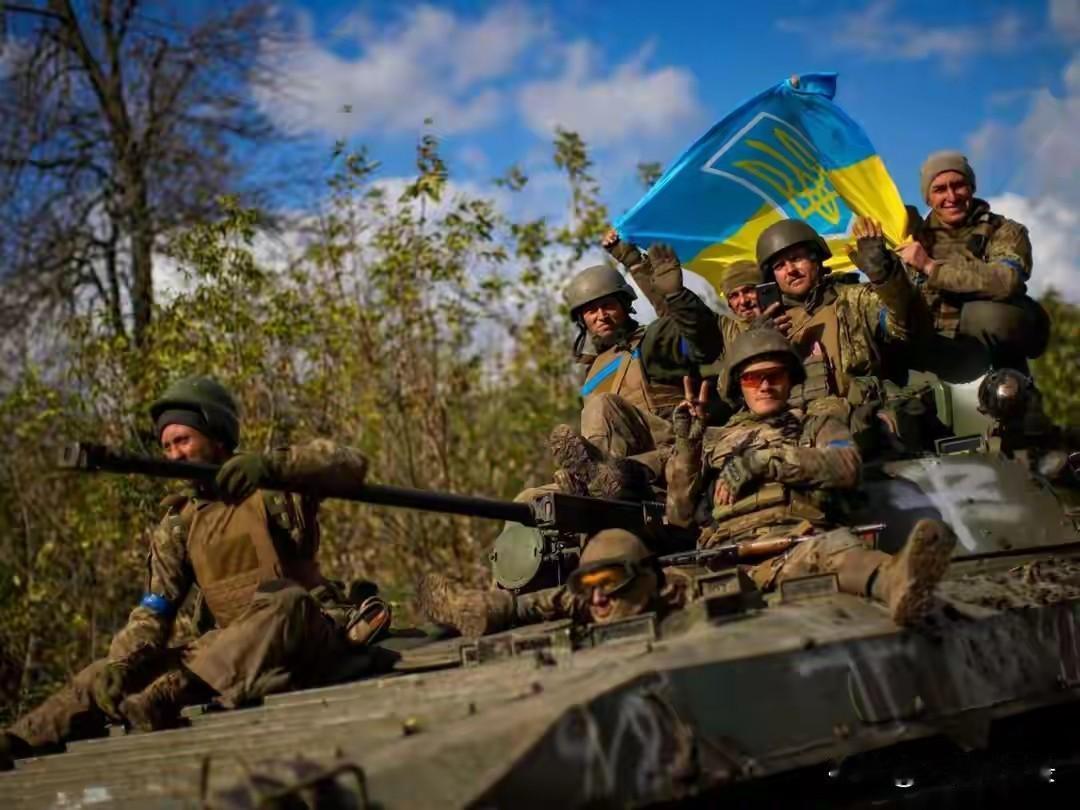 俄方称乌军4年损失150万！前线战场兵力空虚
俄乌冲突即将进入第5个年头，由于前