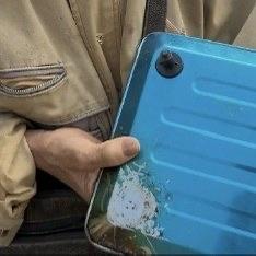 刷到这个事的时候，我第一反应是不敢相信，这么多年在市场上见多了缺斤短两的套路，谁