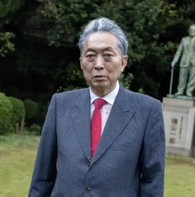 日本前首相曾经警示高市：当年中国免掉千亿赔款，是因给日本立了个死规定，这笔钱按当