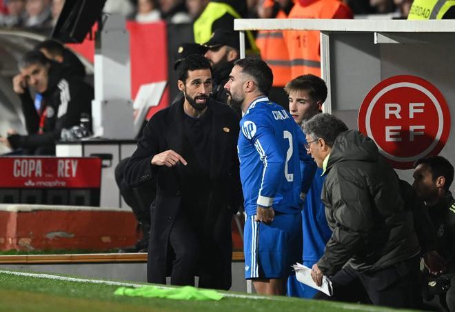 The Athletic发表了专题文章，谈论了皇马传奇右后卫卡瓦哈尔在效力23年