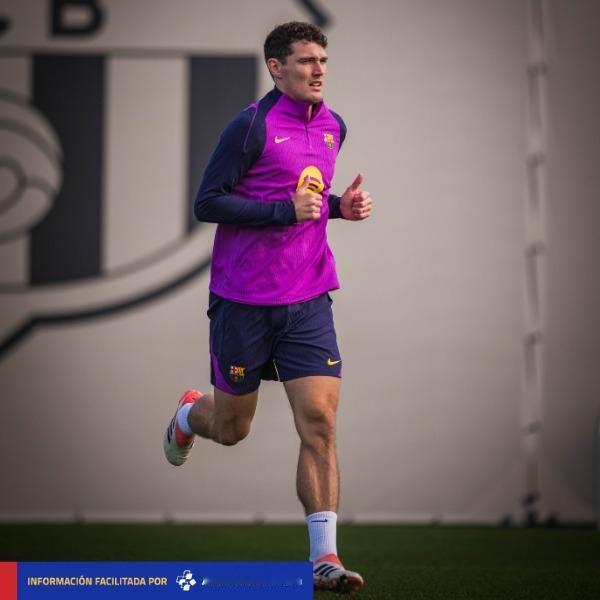 巴萨官方：克里斯滕森左膝十字韧带部分撕裂，预计伤缺四个月
12月21日 巴萨官方