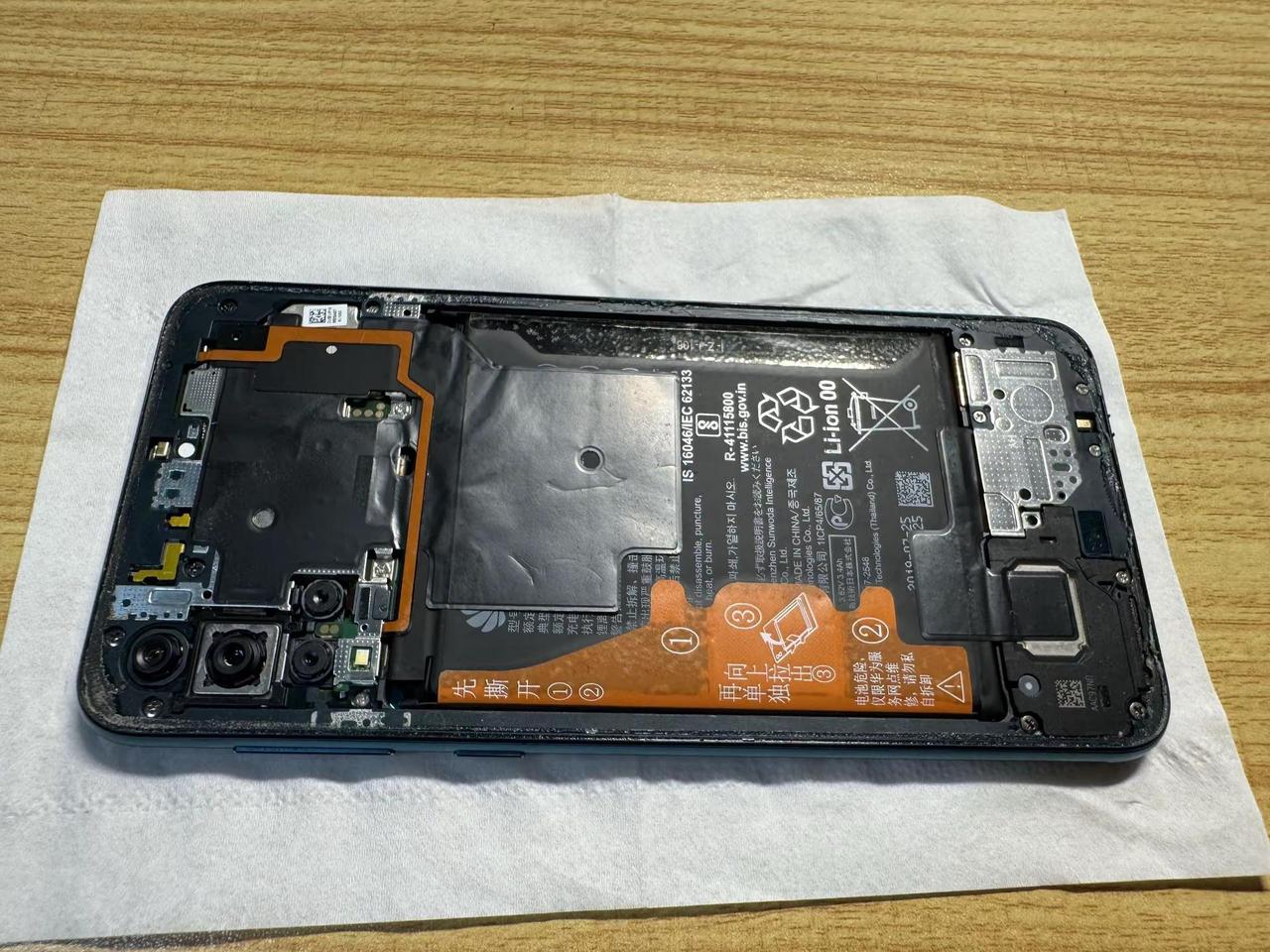 华为nova5pro 更换屏幕。华为 安卓修理 华为nova5