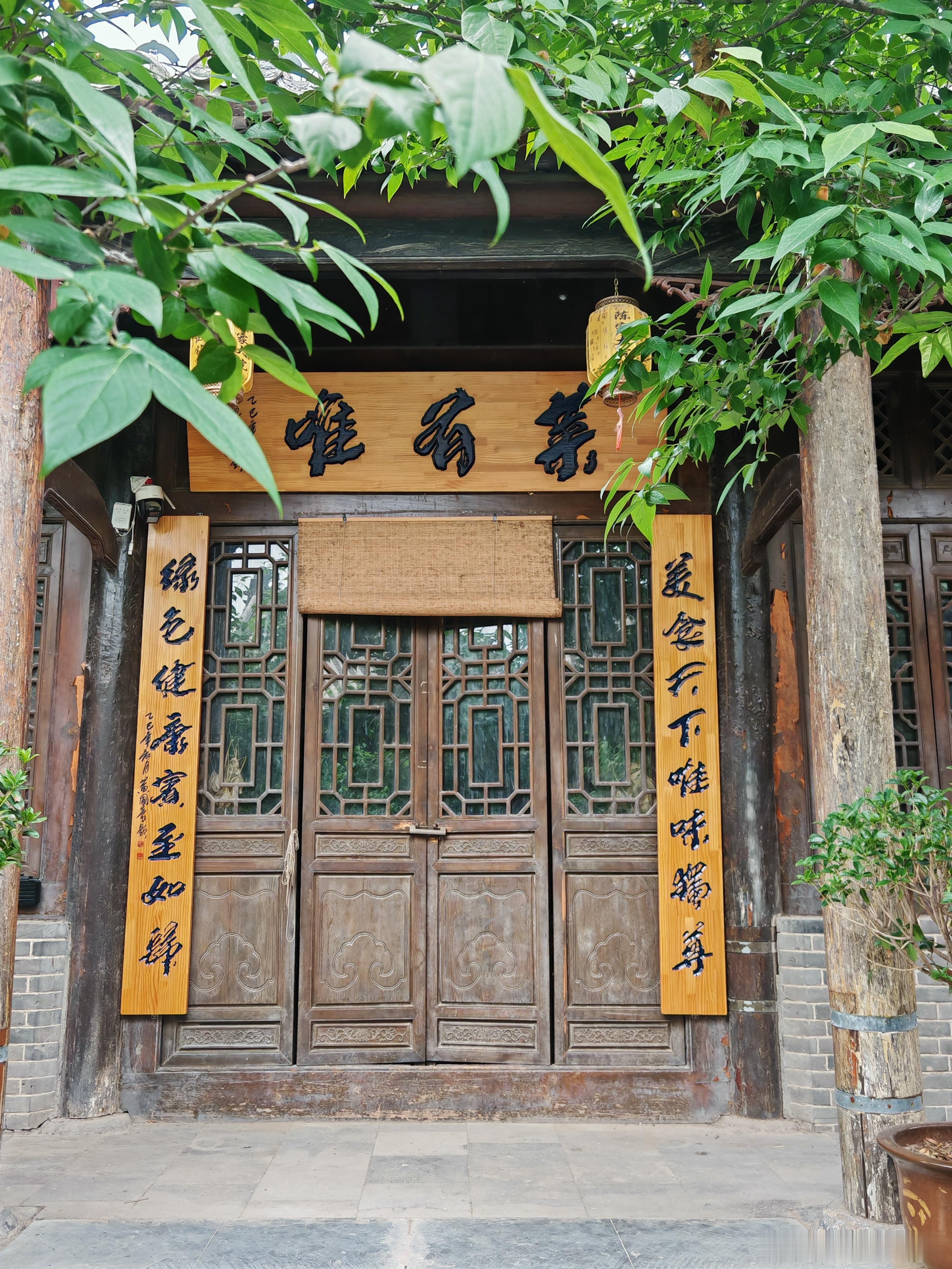 寻美河南解码新豫商精神寻美商丘逛过那么多古城，商丘古城才是被低估的宝藏，规整的城