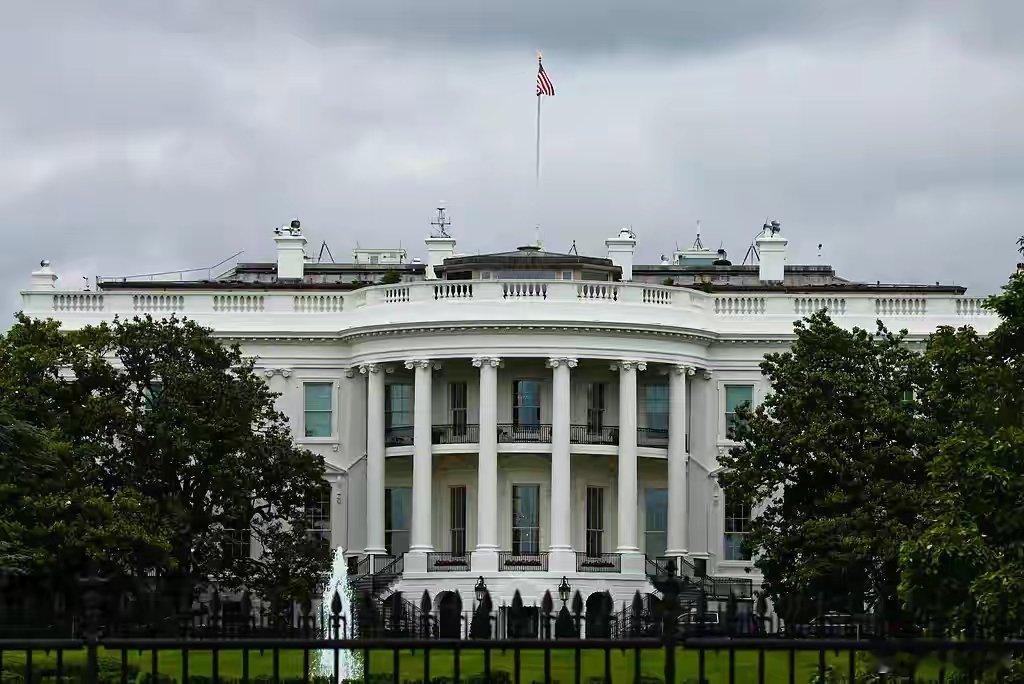 美乌日内瓦会谈称获“有意义进展”，共同起草更新版和平框架，看似释放和谈信号，实则