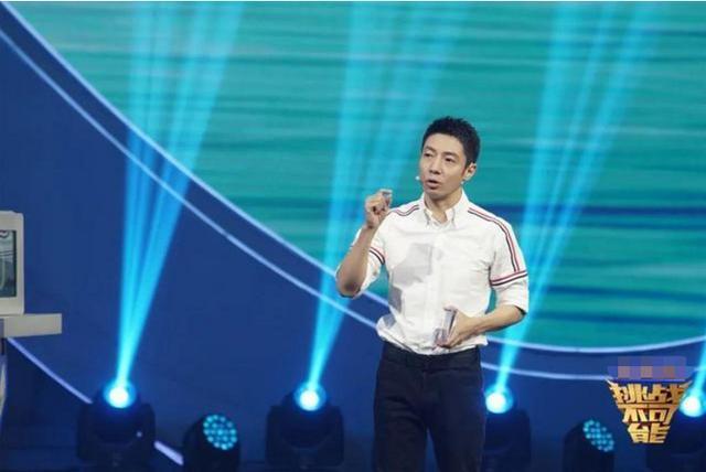 提到央视主持人撒贝宁，大家应该都很熟悉，也都知道撒贝宁是北大法学硕士毕业，而且是
