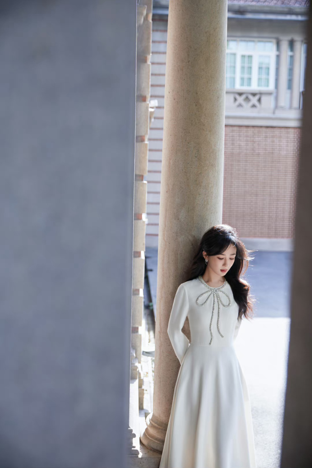 #杨紫[超话]##杨紫小夭# [心]#杨紫长相思# 夜的脚步很轻，不惊动每个梦境