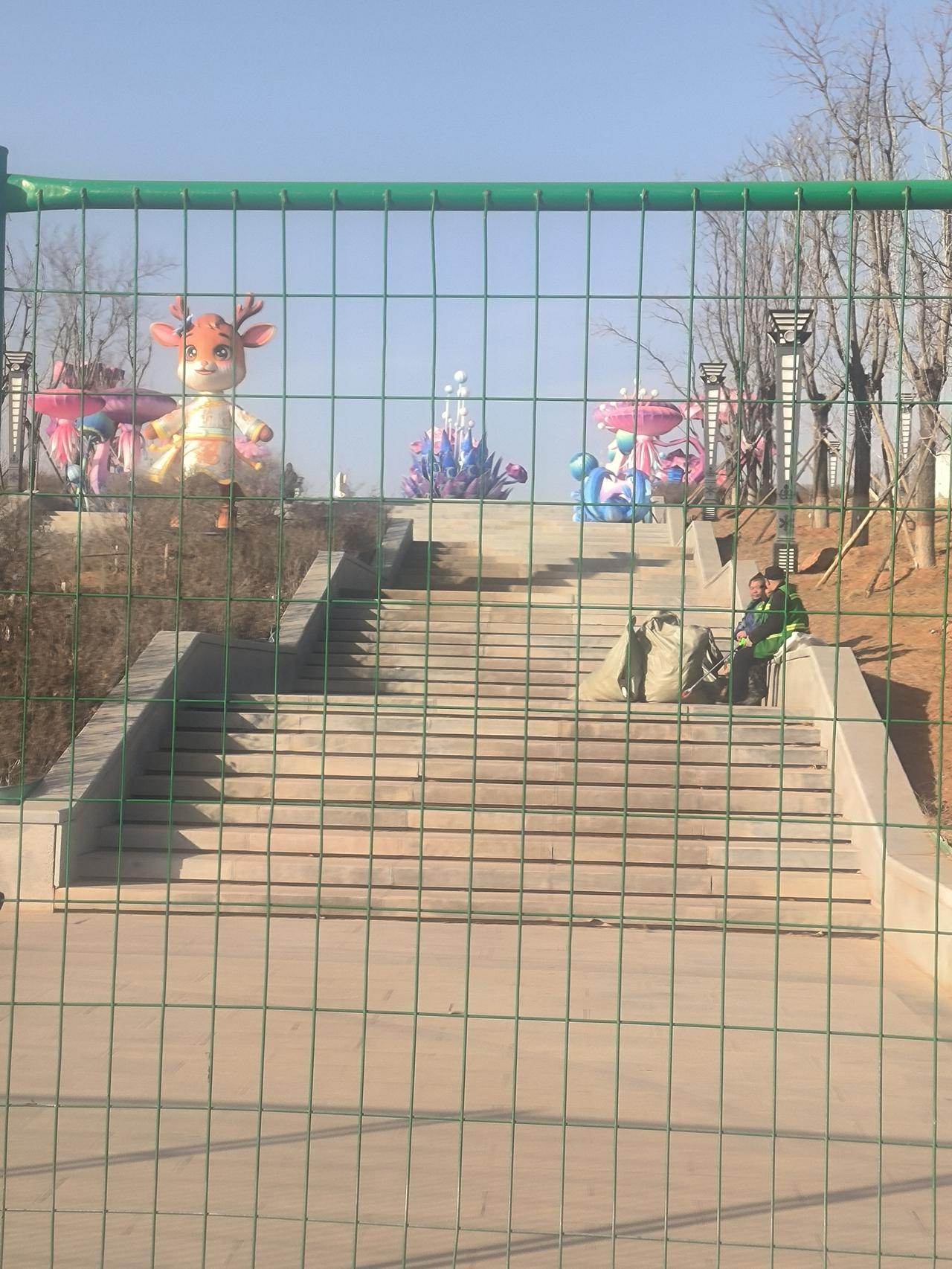 不要认为来日方长，可能这一次错过，下一次真无我。我们都是红尘匆匆过客，人世间只是