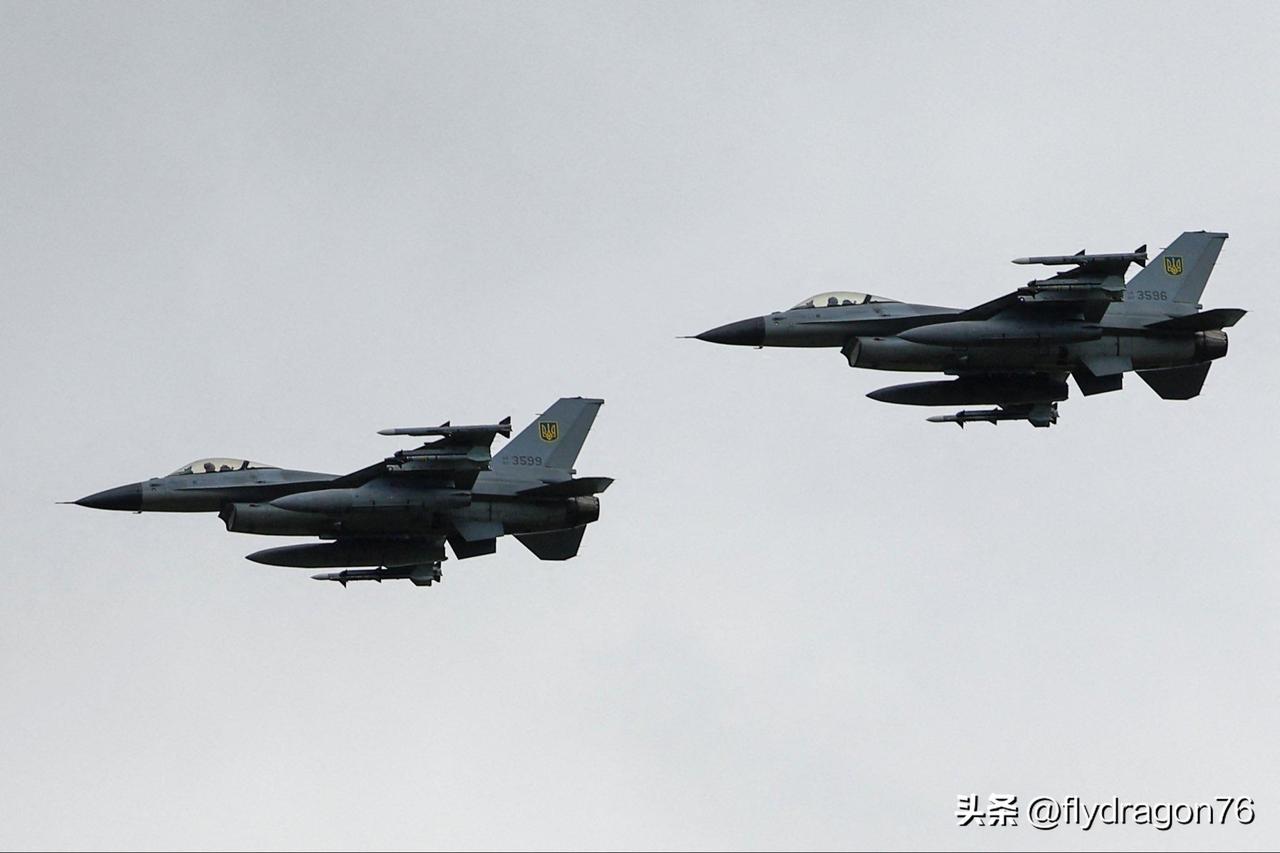 🇺🇦据乌克兰空军官员称，西方国家提供的F-16战斗机目前约占乌克兰飞机所有作