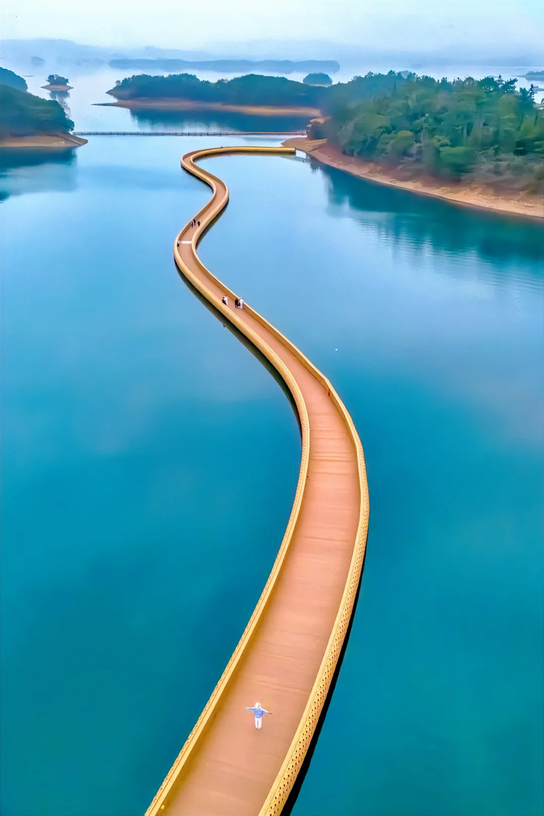 发朋友圈问爆了，不是国外，是江西版马尔代夫