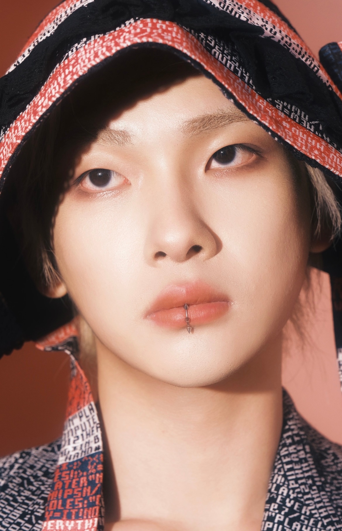 压力大可以看看周震南的毛衣哎 我也想像周震南一样在云南旅游景色真的太美了！ 