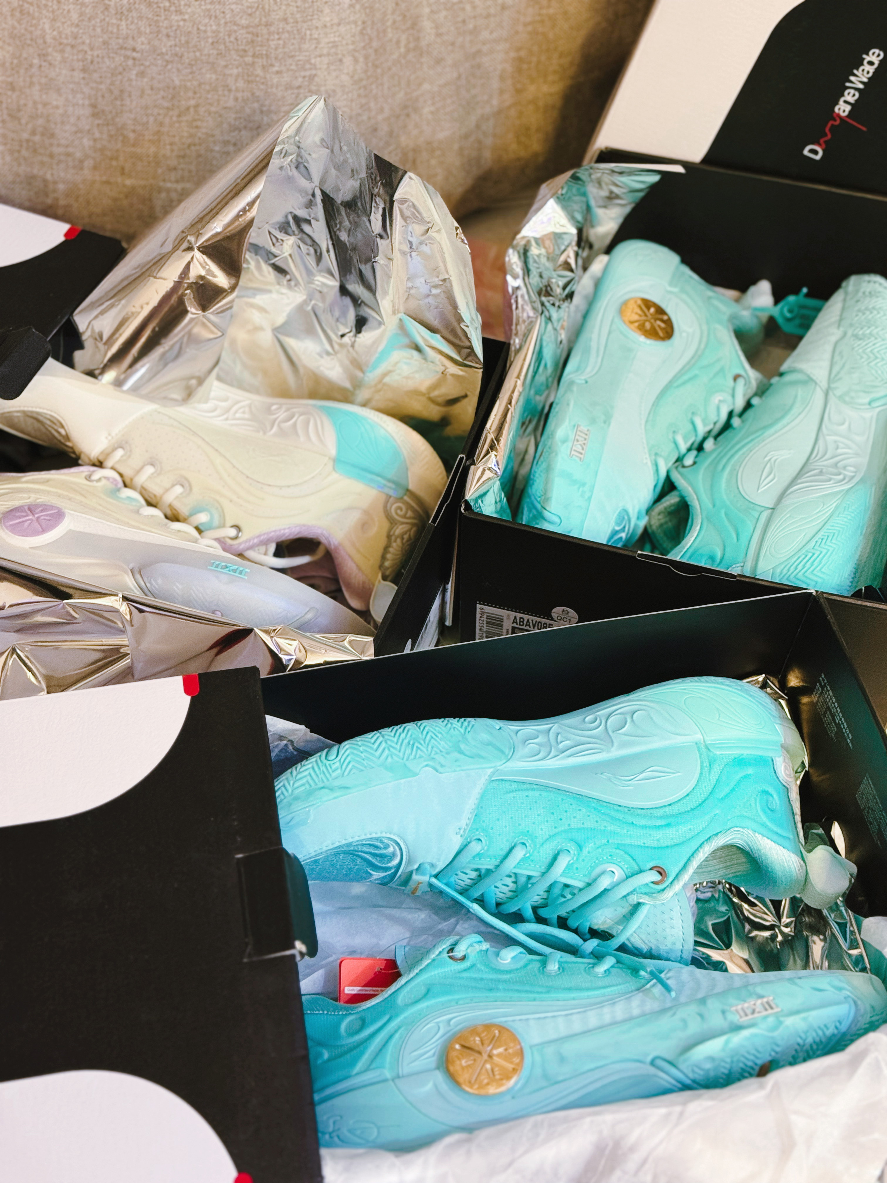 产品本身一点毛病没有还赶上了不敢想象的话题度不管合作与否，热度是一点不低了Cur