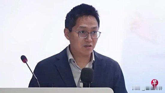 培训龙头机构CEO的咆哮

6月3日，这个叫张小龙的CEO，在为中国人民大学哲学
