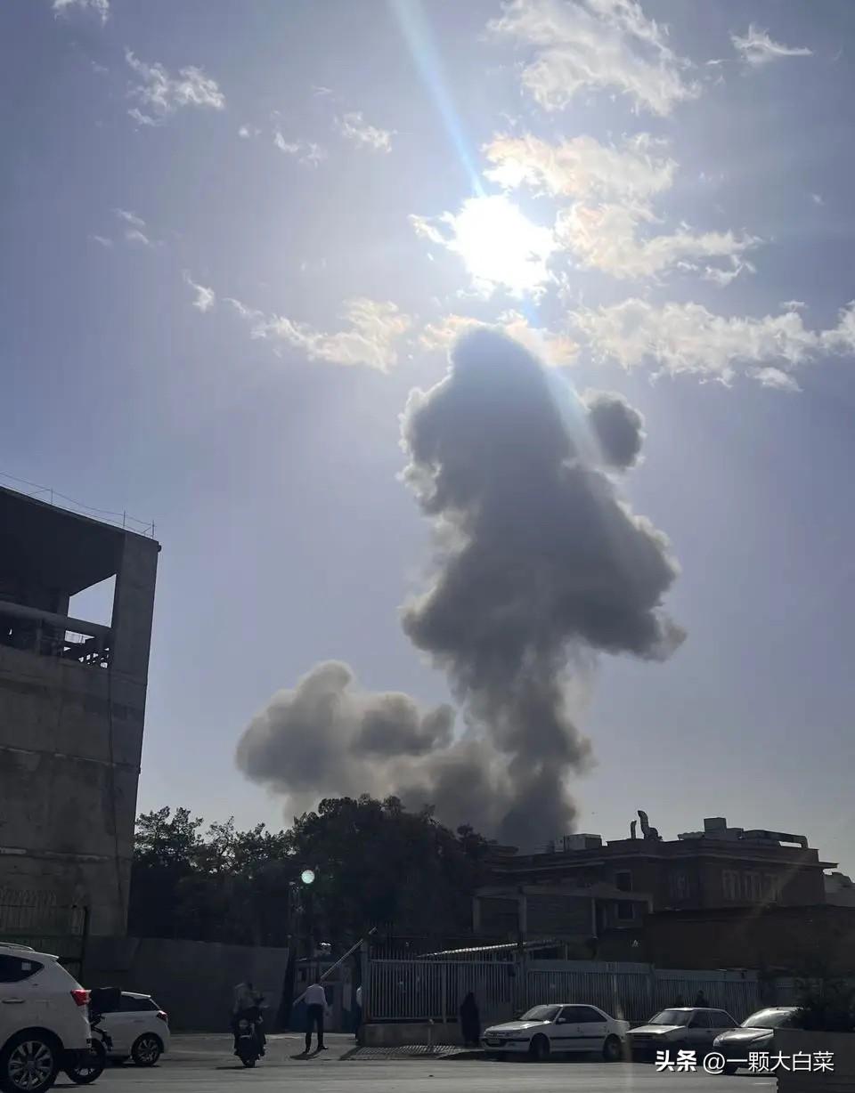 胡塞、伊拉克民武、哈马斯相继出手，所有人都在等真主党。3月2日，6枚火箭弹从黎巴