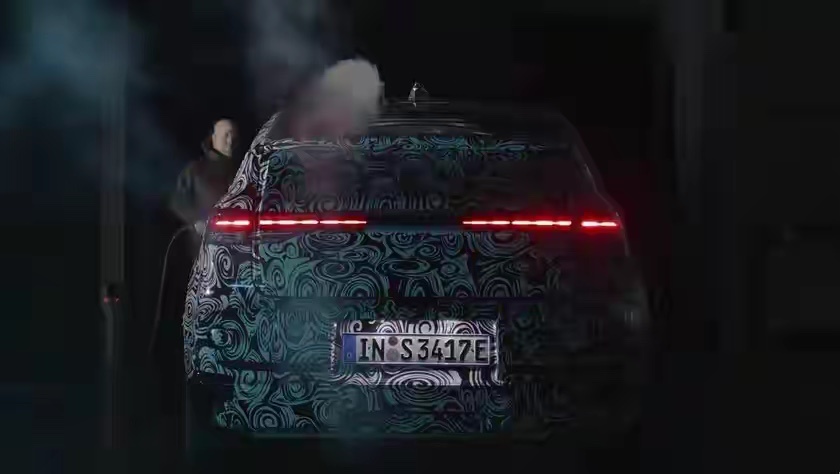 最近刷到奥迪新纯电A2 e-tron的路试谍照，给大家捋捋目前知道的信息：外观看