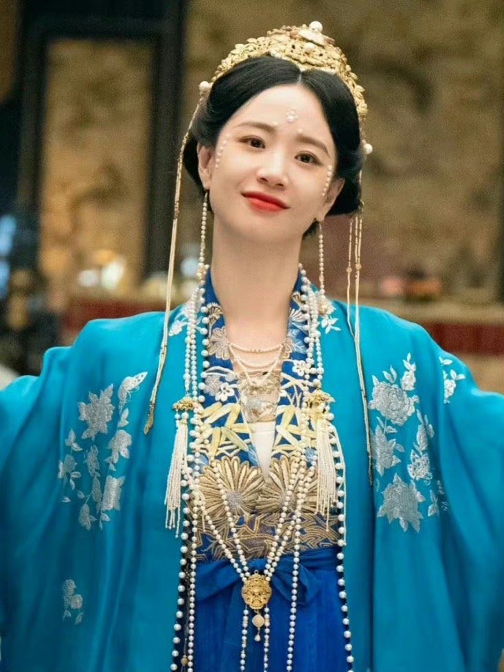 #婉宁公主是李梦主动找于正争取的##李梦[超话]#李梦真的很会选剧本，婉宁公主这