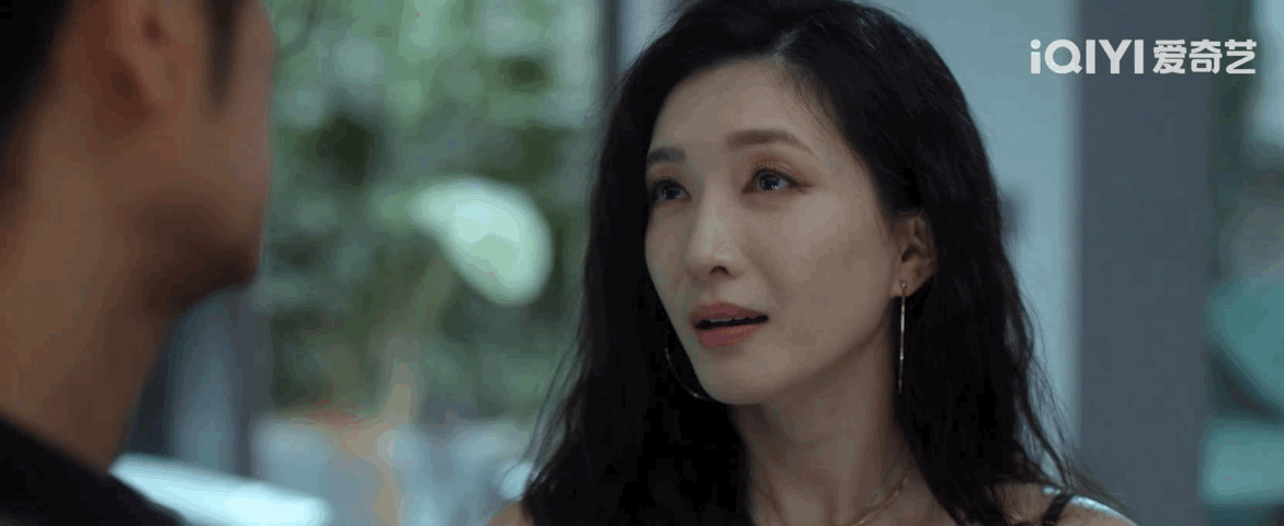 2026攻击性最强的一句话来了昨夜将至前一秒还在装难过，下一秒直接爆梗说孩子是孙