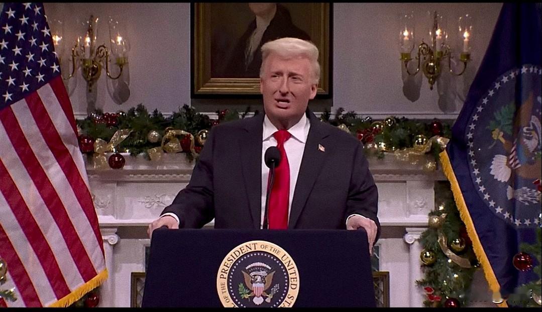 美国电台特朗普模仿者表演特朗普讲话还真像。