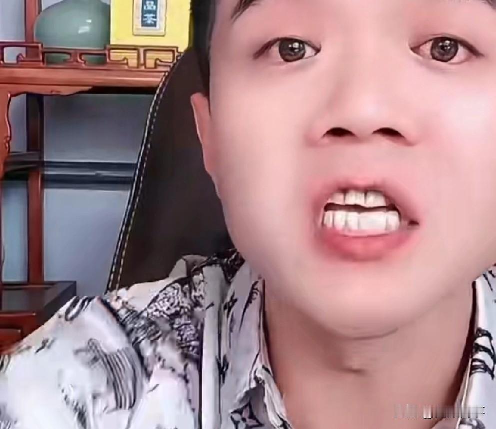 小胖说串子粉想把羊腿事件搞大，目的让醋王没！

          表面上是想把