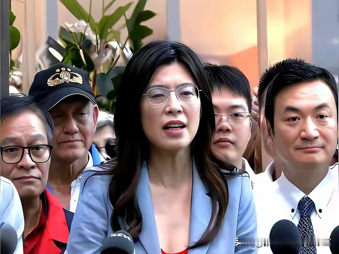 台独首恶分子賴清徳4月22日至4月27日妄想窜访斯威士兰的阴谋，为何被我军立体化