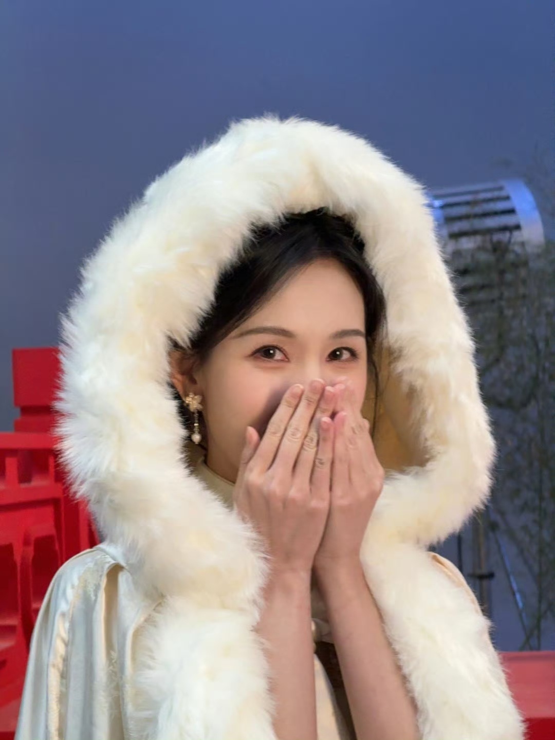 陈都灵陈都灵限定版新春皮肤 陈都灵解锁限定版新春皮肤，好美的嘟嘟！陈都灵新春旗袍