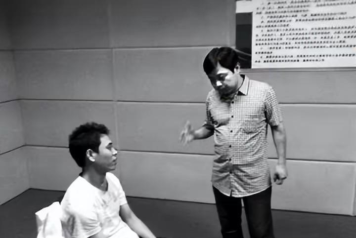 90年代云南最泯灭人性的家庭惨案！吃苦致富的老实男人，被亲爹、妻子、小叔、自家干