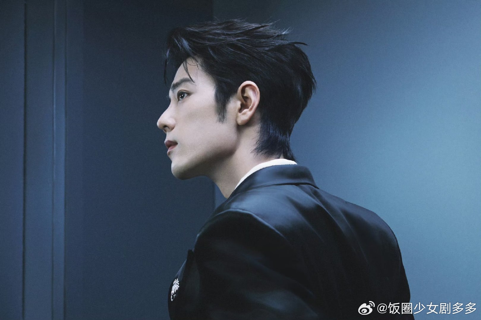 肖战还有待播剧呢肖战陪跑，那怎么了，还有待播剧呢 