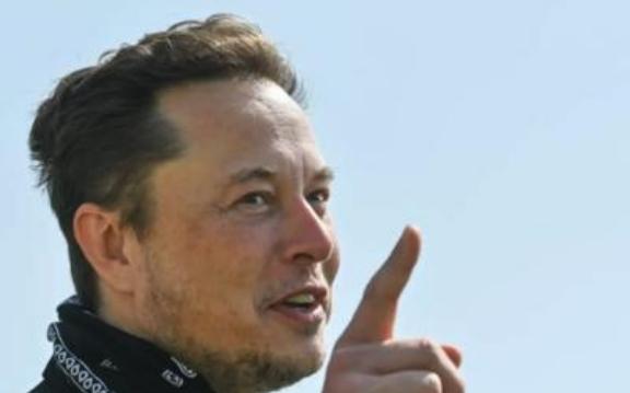 美国无法甩开中国：“稀土主导权”背后的三大真相

特斯拉的人形机器人卡在稀土短缺