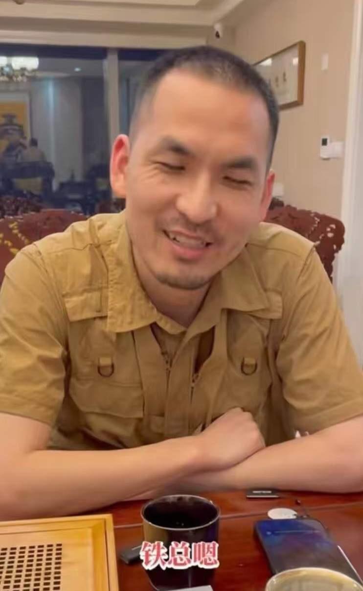 一个百思不得其解的现象：铁头曝光的不少市场乱象是真实的，三亚五两秤是真的，金镶玉