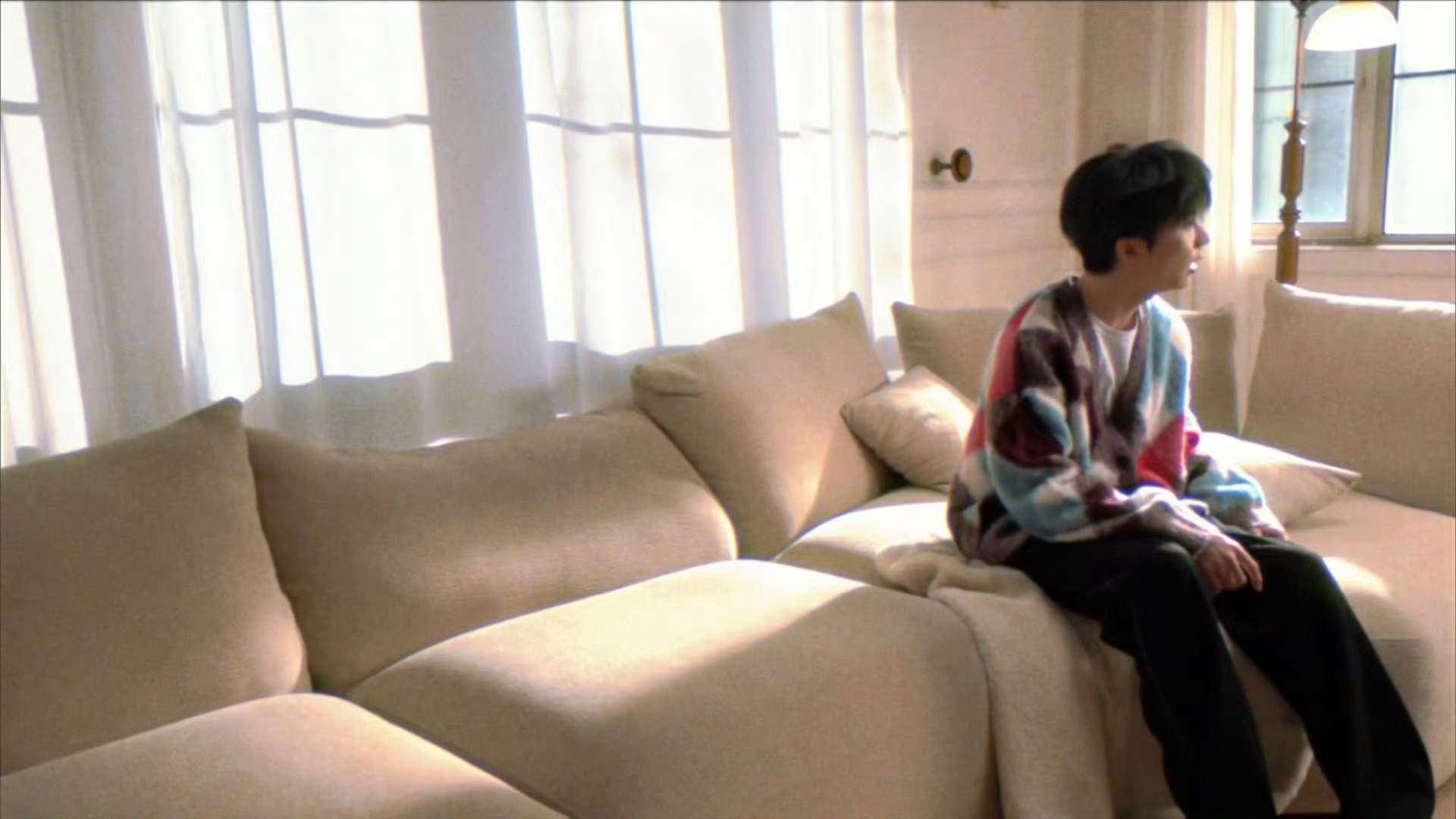 马嘉祺沙发照马嘉祺沙发live 马嘉祺沙发live，帅成这样，人夫感 