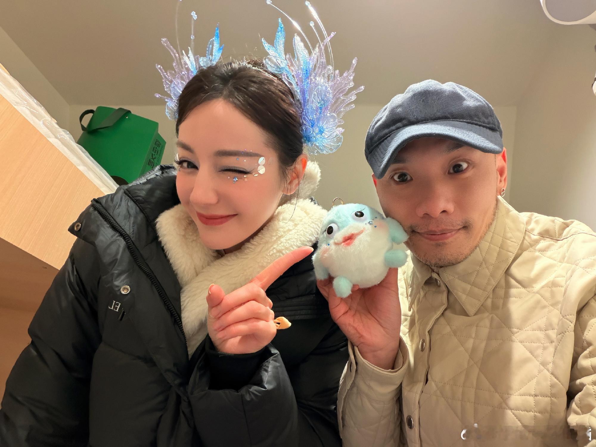 谁给迪丽热巴化的妆 啊？词条儿怎么了？！？这太美了！完全符合主题 美神！精灵！好