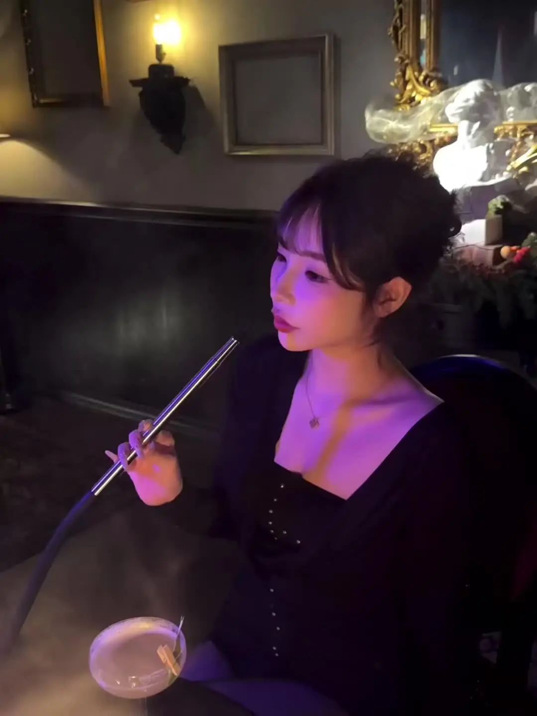 没关系的小乖 你会发现 放下一个人其实不需要多久 就在某个时刻你就突然...