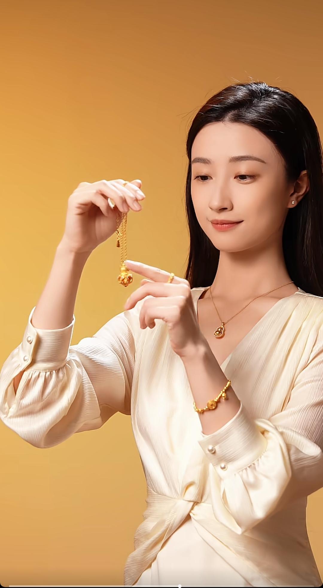大家发现没有？这周兰知春序直播间安排了黄金饰品返场？

这次没有上架大家心心念念