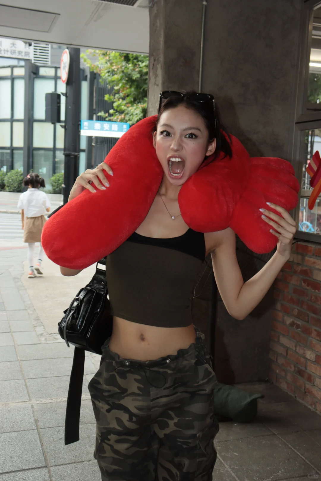 土拨鼠系美女