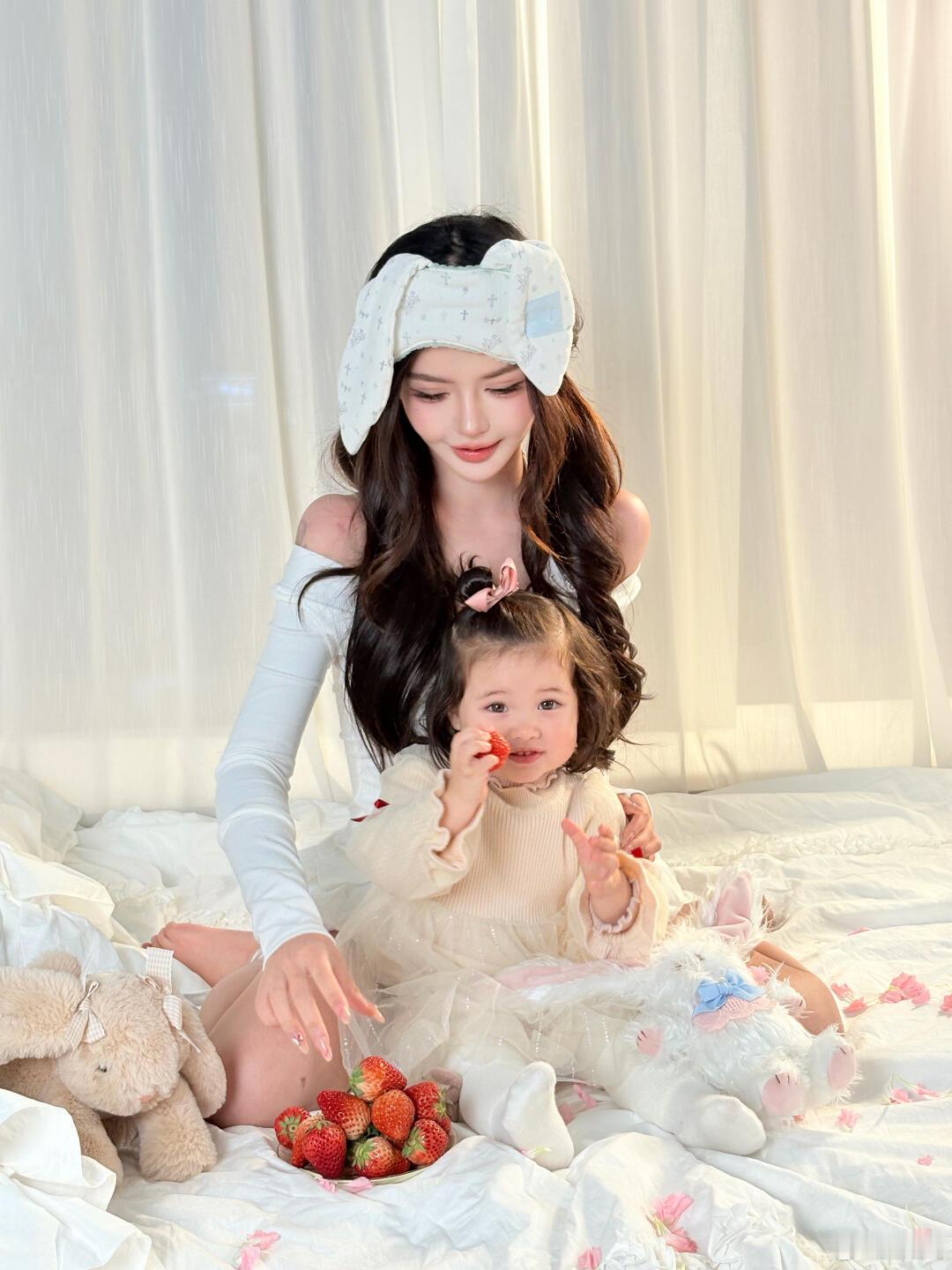 韩安冉否认生三胎 韩安冉直接否认生三胎，还坦言刚谈男朋友不可能生孩子，对于这件事