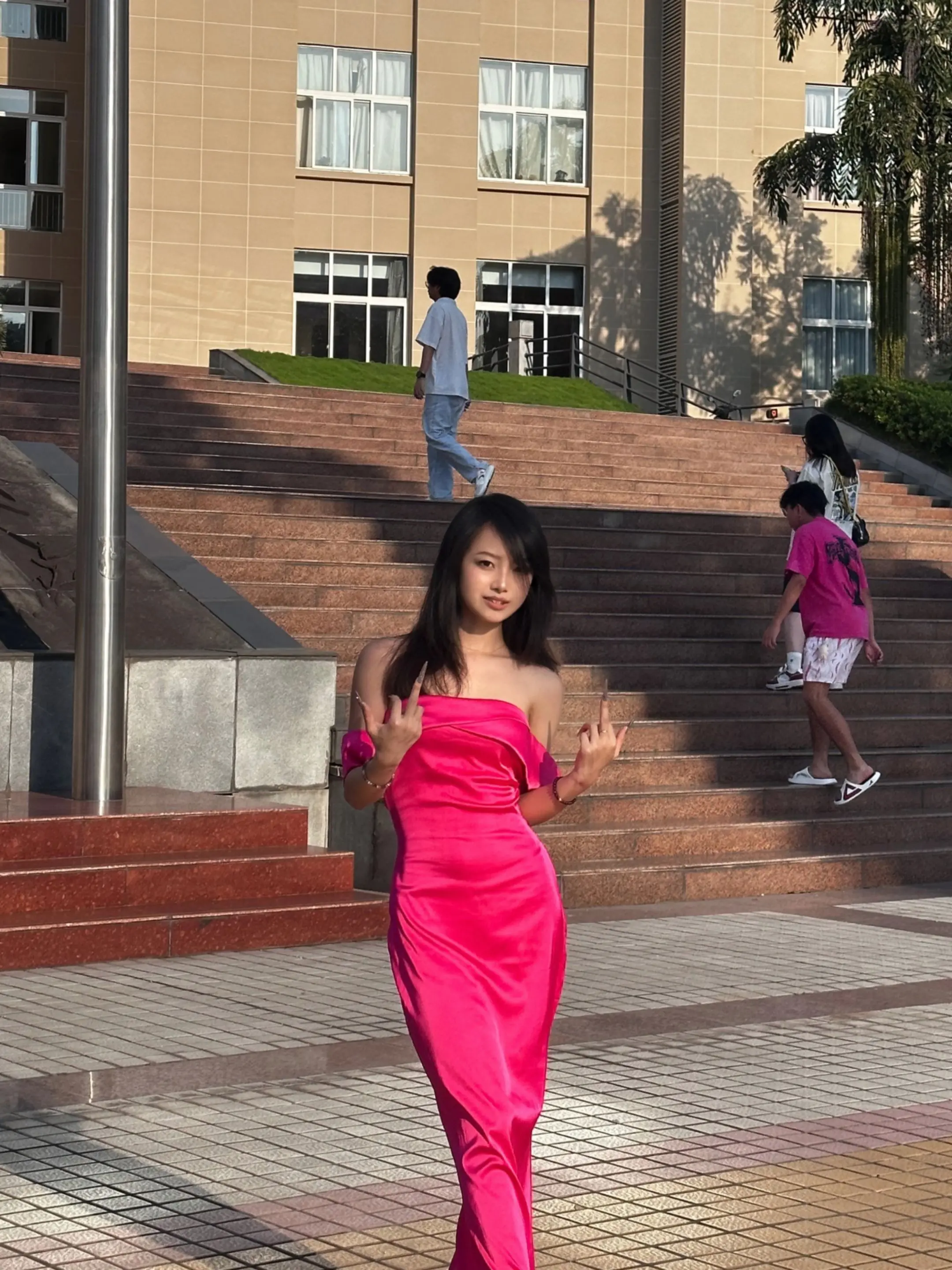 扇你的时候你要问我手疼不疼