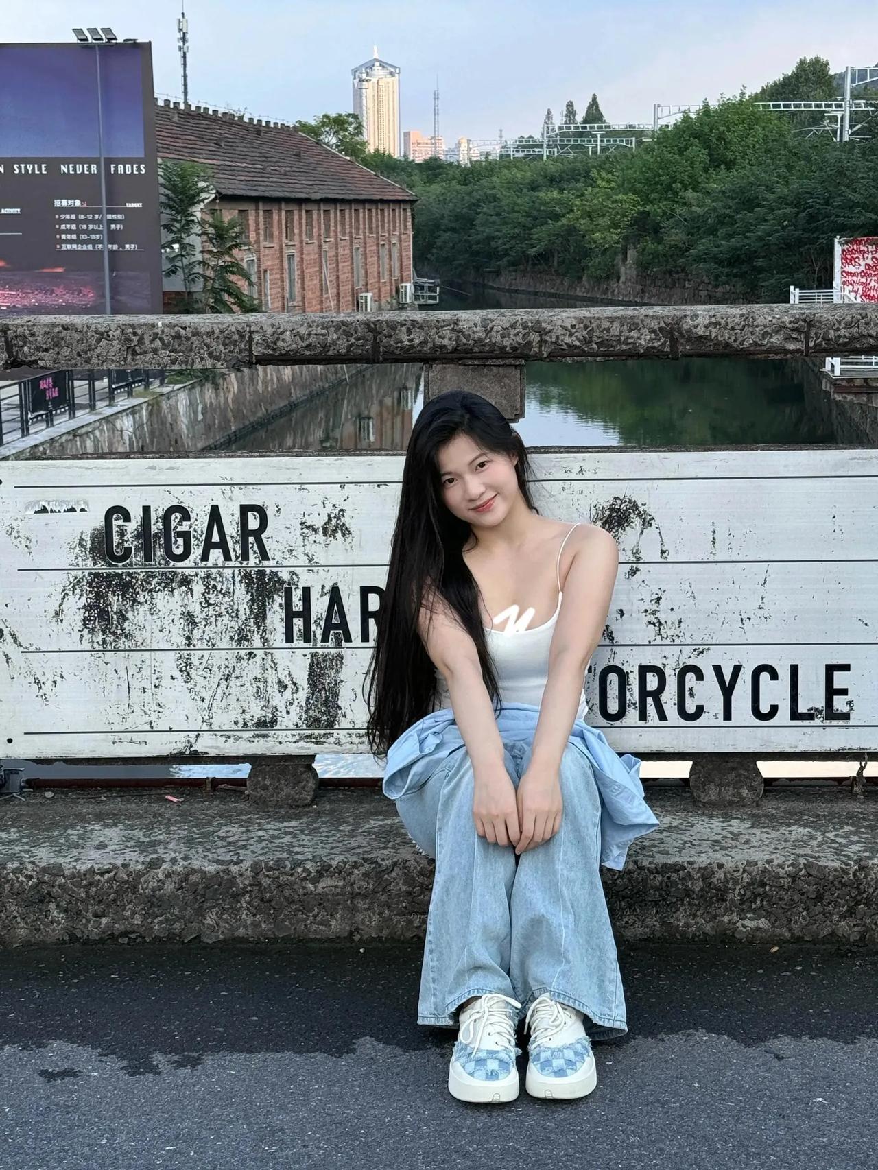 #细腰宽胯的身材好看吗?#