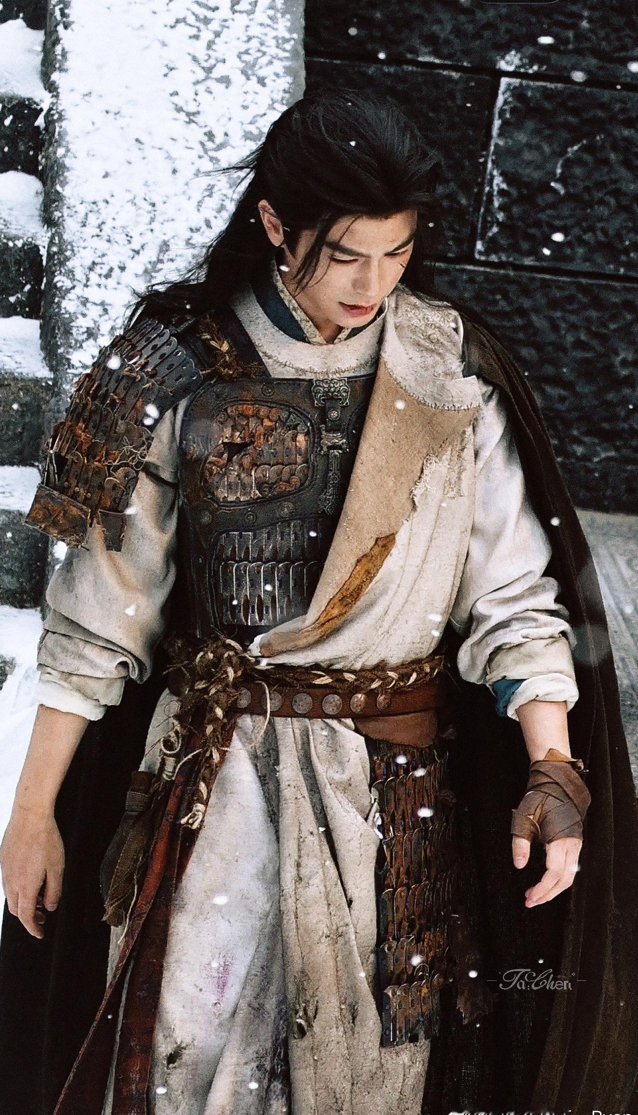 天才游戏看到后面再去回味前面的表演方式，一切都合情合理了，丁禹兮细节处理真的很到