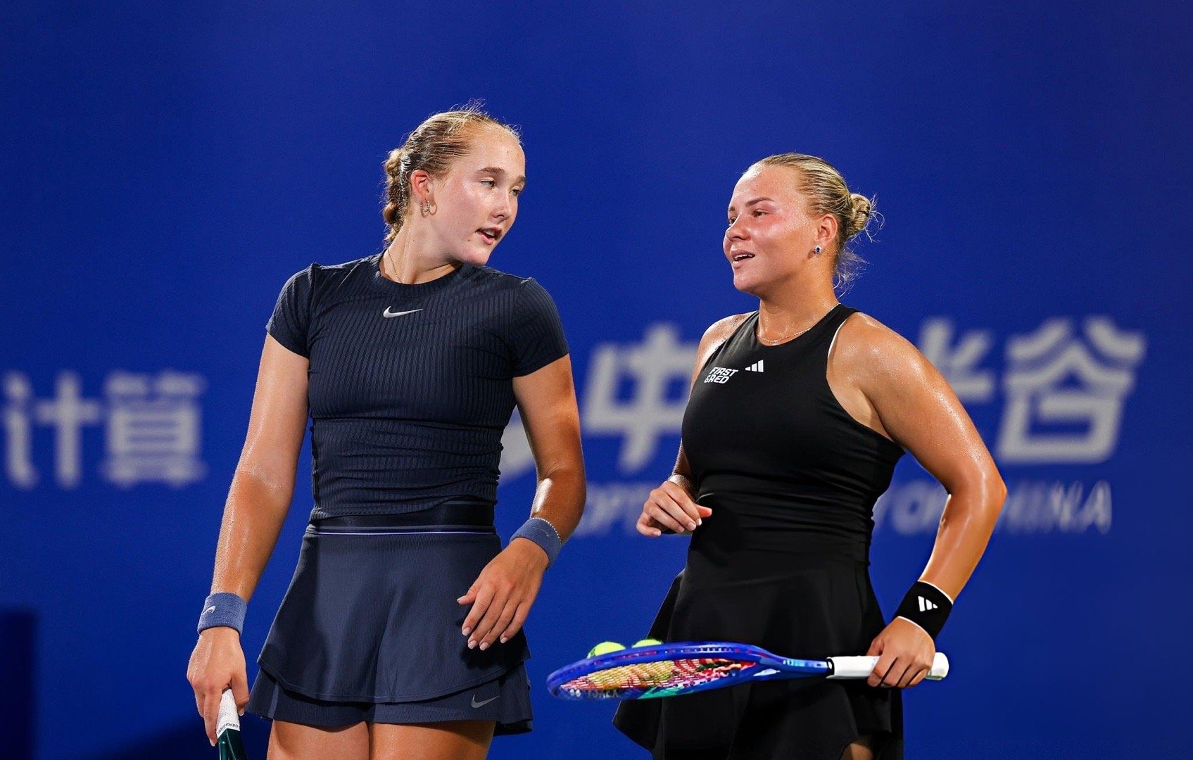 2025赛季大俄女球员收入榜单💰（美金）米拉·安德列娃 - 4,726,226