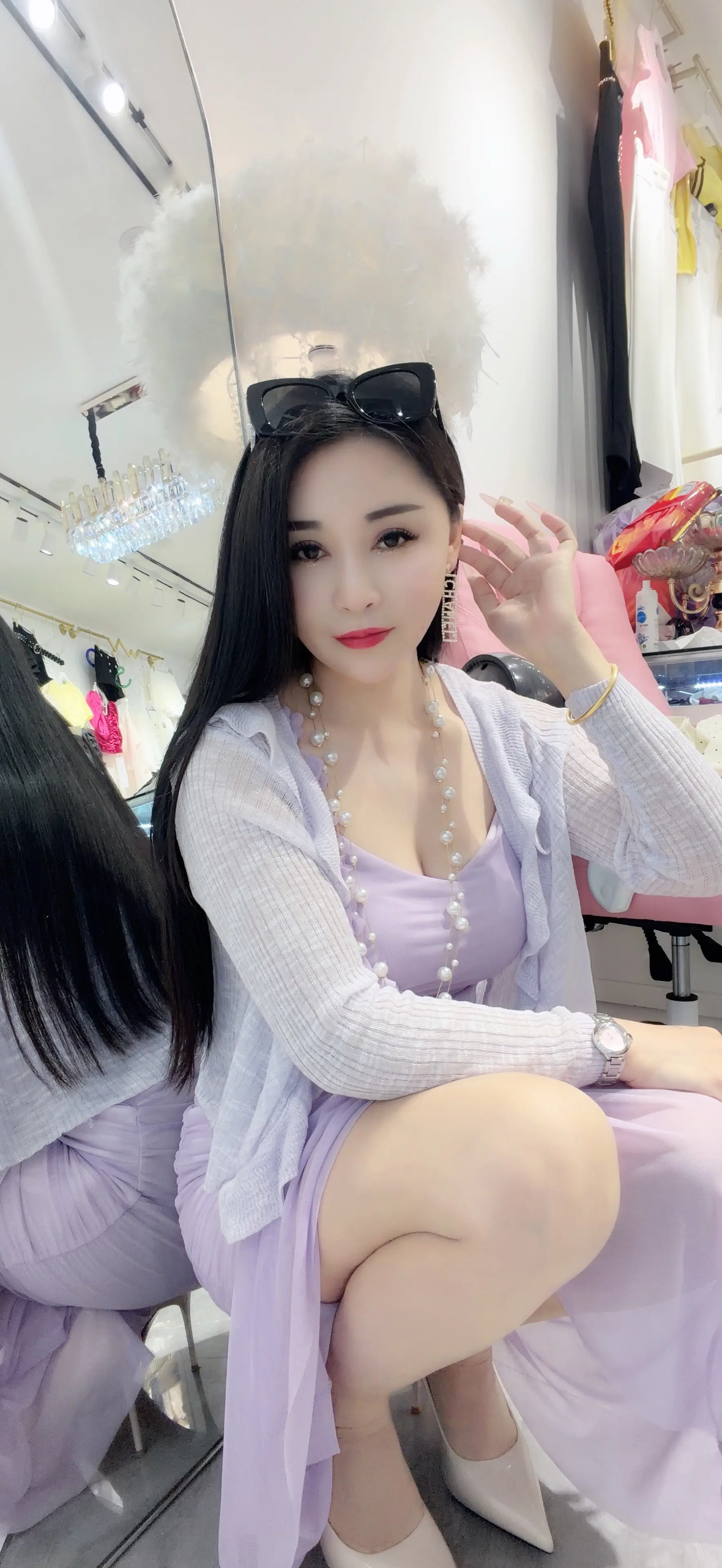 我开口要过的礼物是一枚戒指，我觉得戒指的意义太重要了，我想拿它来纪念我...