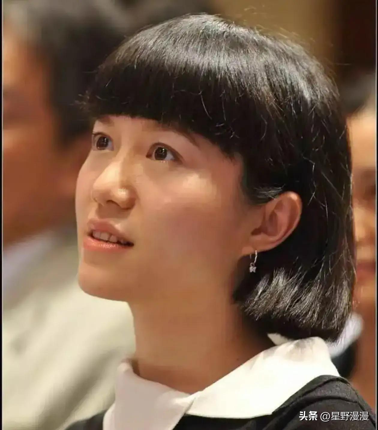 “她大概不会再婚了。”不少人对翁帆的选择充满好奇，也许原因并不复杂。
杨振宁先生