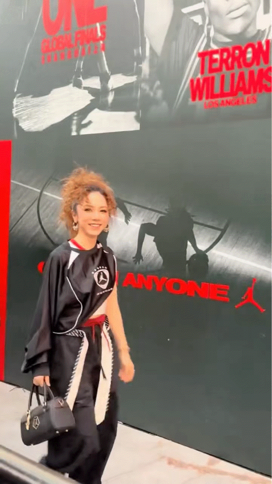 邓紫棋拉美卷辣妹全新解锁拉美卷造型，跳出以往熟悉的风格，邓紫棋又一次带给大家满满