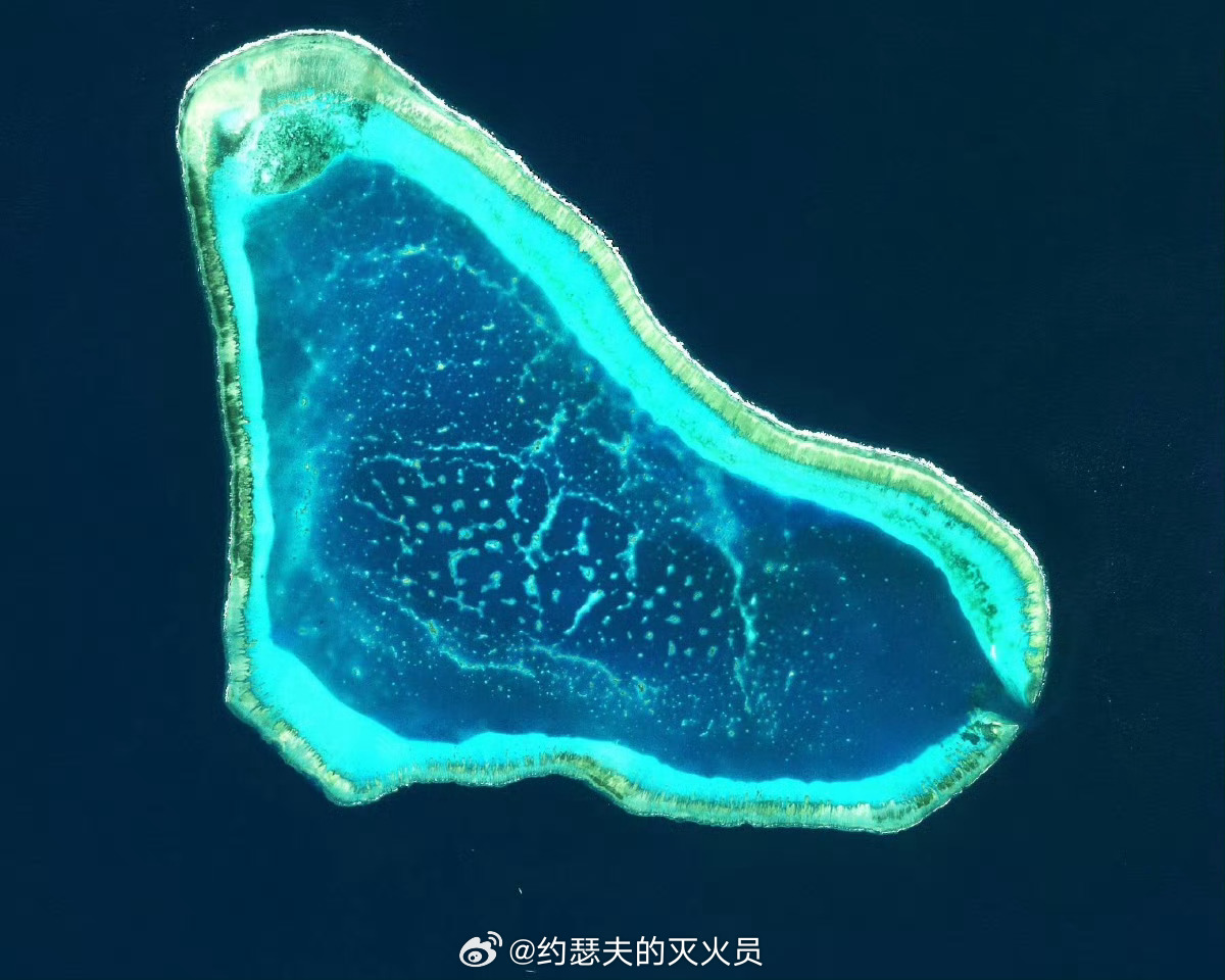 新建黄岩岛国家级自然保护区我觉得有两个原因，一个是前段时间菲律宾在黄岩岛闹事，正