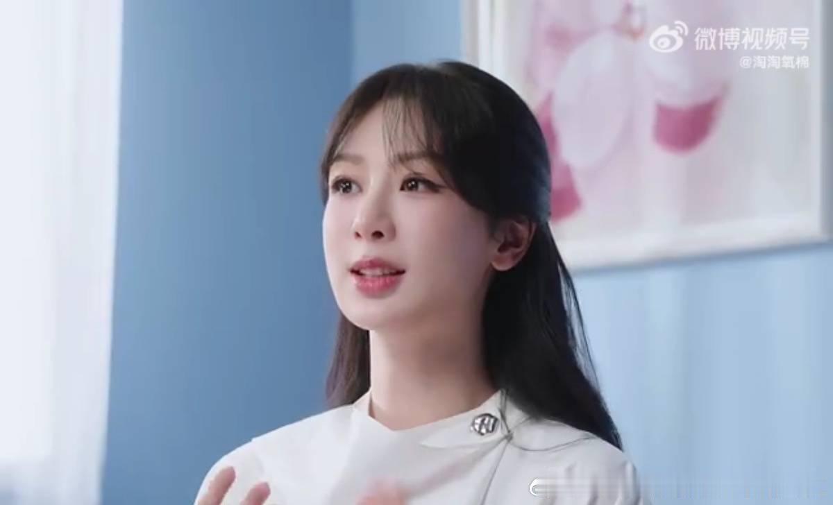 琼瑶阿姨曾主动邀请杨紫试戏还珠格格我就说我们紫妹跟还珠有缘吧，喜欢小燕子，把小燕
