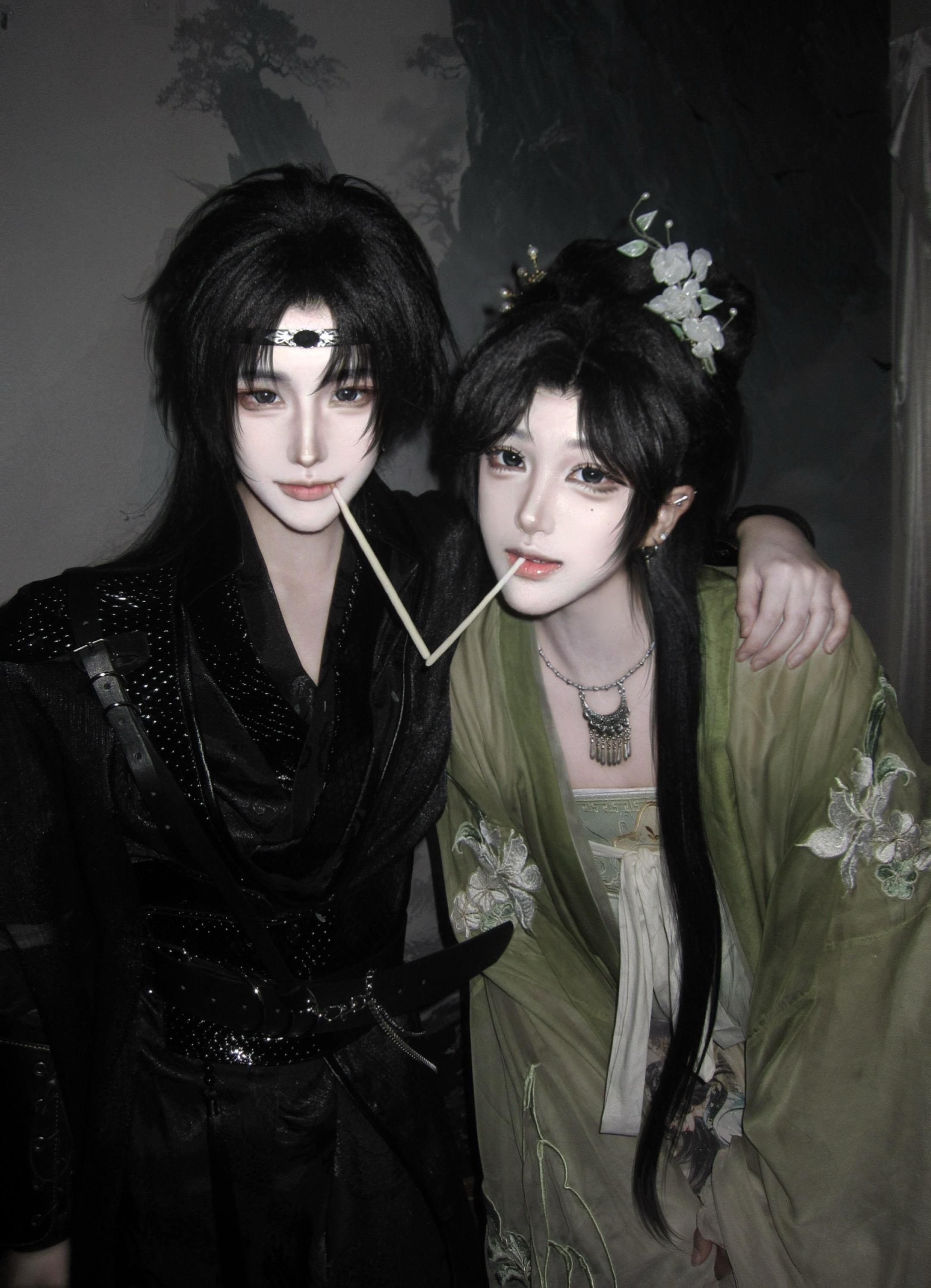 “今夕何夕兮，得与王子同舟”