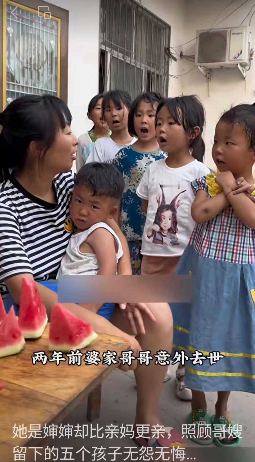 2021年，河南的朱大哥在修理拖拉机时意外被砸身亡。不料，他的妻子因不堪重负离家