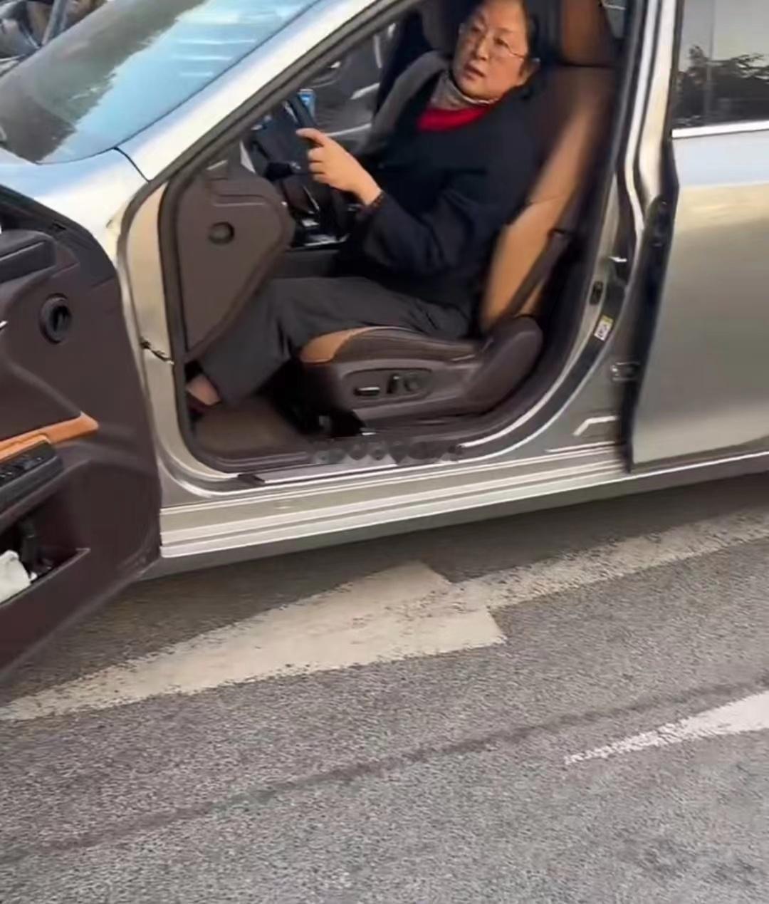这么开车会被罚款扣分吗？？？ 海阔试车超话 ​​​