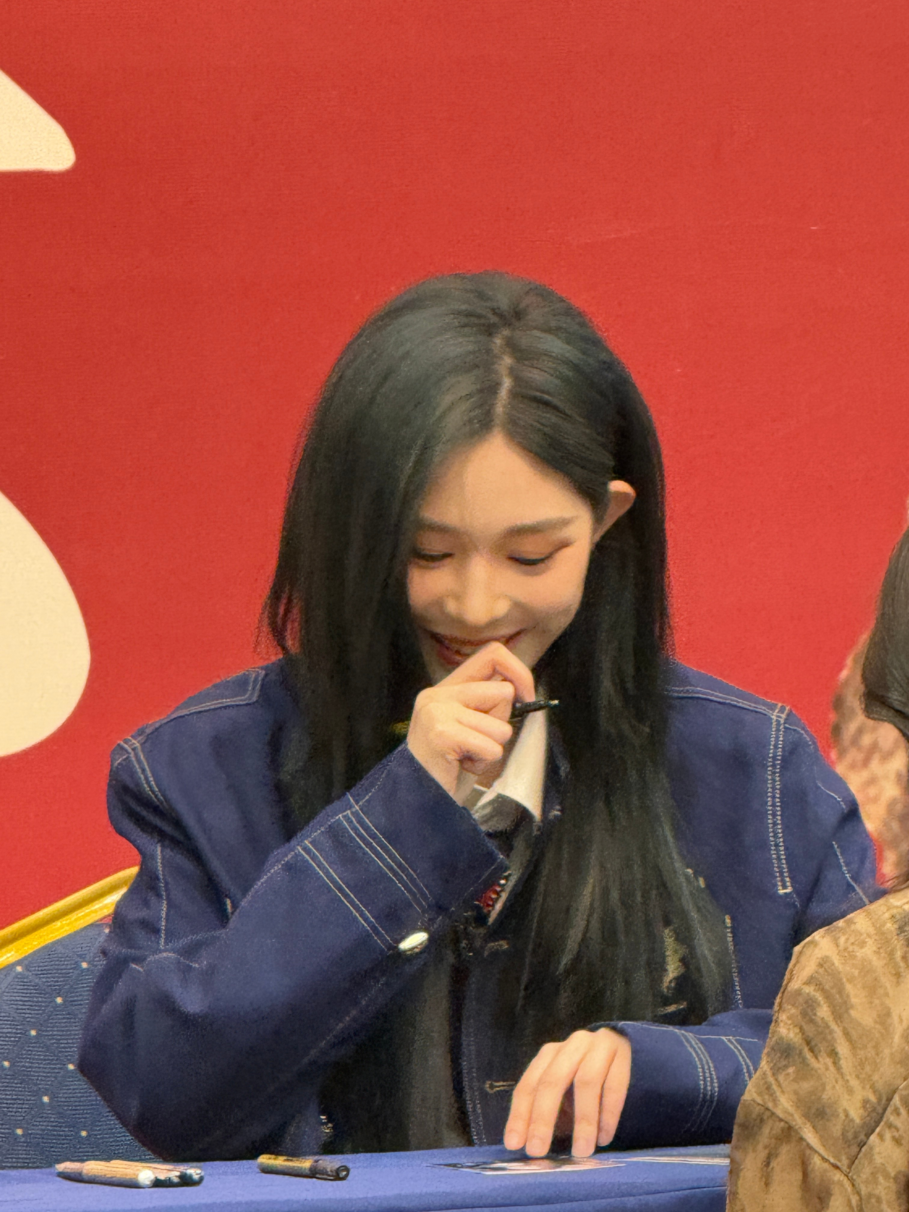 王奕  这个颜值支付太萌了